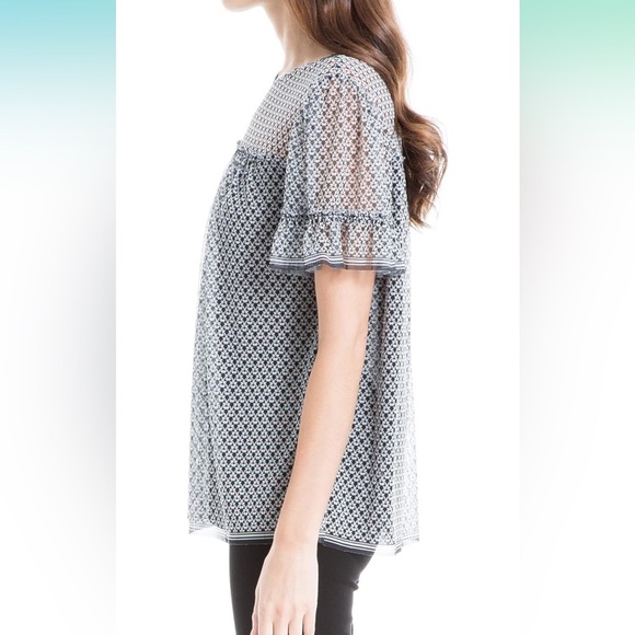 Max Studio Sheer Top Fluttery blouse. Women’s L NWT - Picture 3 of 7